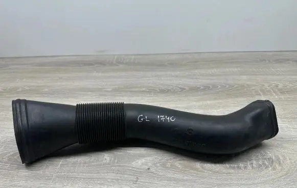 Mercedes-Benz GL X164 Air intake hose/pipe A1645050961