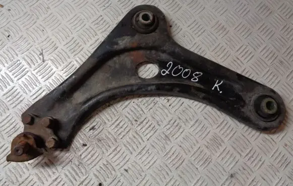 Peugeot 2008 I Front lower control arm/wishbone