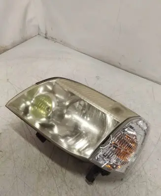 Nissan X-Trail T30 Headlight/headlamp 3443