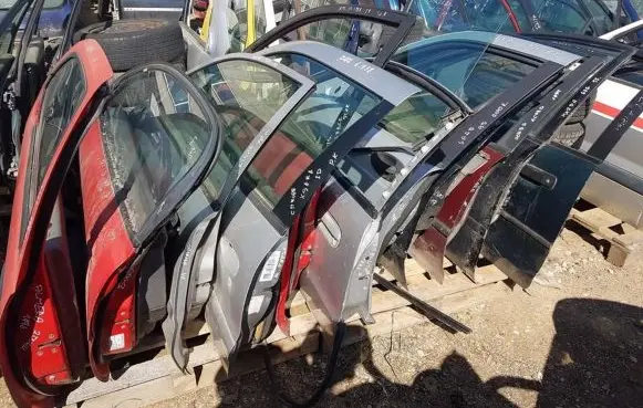 Mazda MX-3 Front door