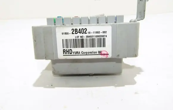 Hyundai Santa Fe Fuse module 919502b402