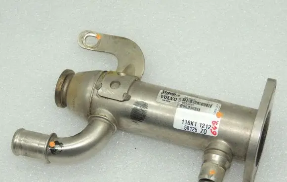 Volvo V50 EGR valve cooler 8653691