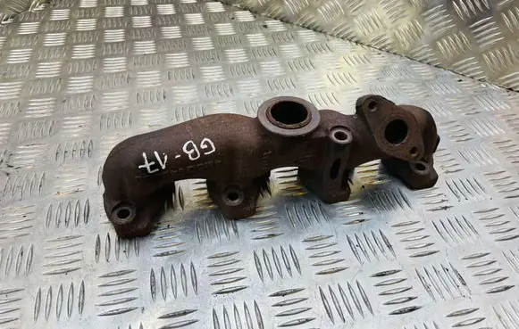 Ford Mondeo Mk III Exhaust manifold