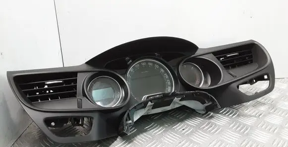 Citroen C5 Speedometer (instrument cluster) 9666326480