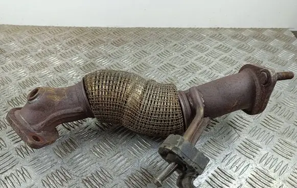 KIA Sportage Muffler pipe connector clamp 
