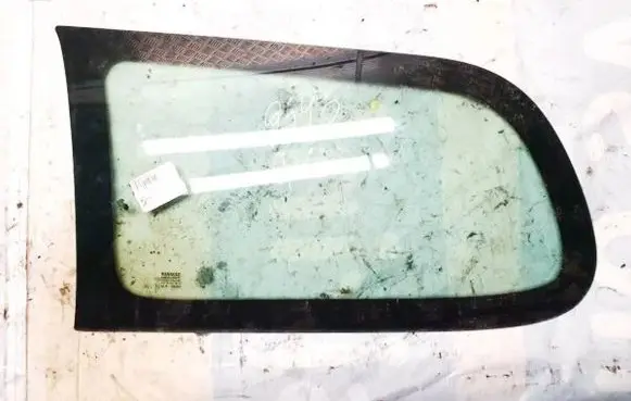 Renault Megane I Rear side window dot39as2m33