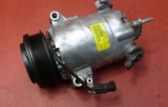 Ford Fiesta Air conditioning (A/C) compressor (pump) C1B119D629AD