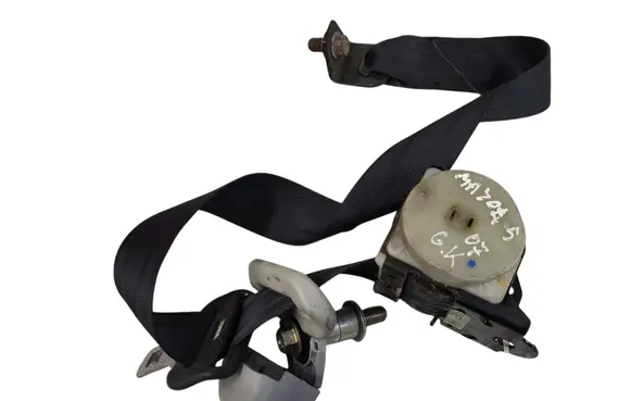 Mazda 5 Rear seatbelt T89338T