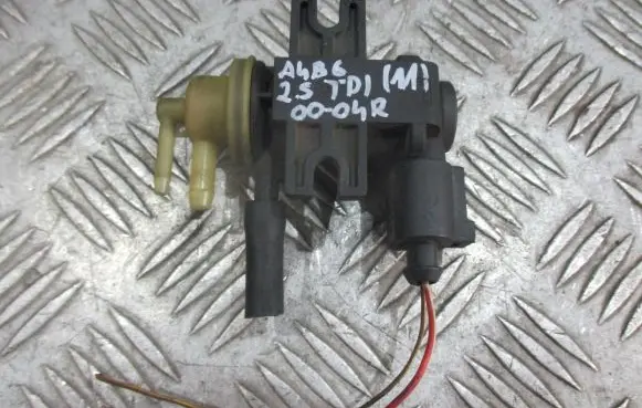 Audi A4 S4 B6 8E 8H Other devices