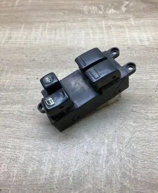 Nissan Almera Electric window control switch Nissanwindowswitch