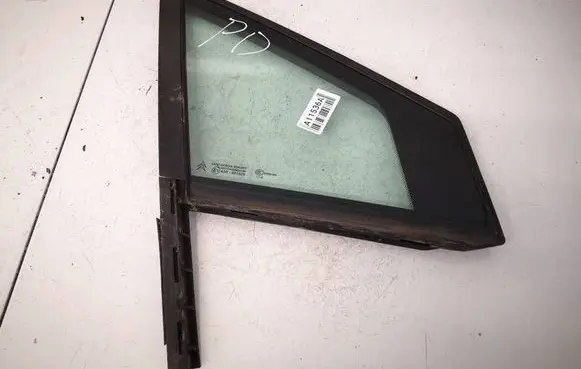 Citroen C4 I Front door vent window glass four-door 9656851580 AS2
