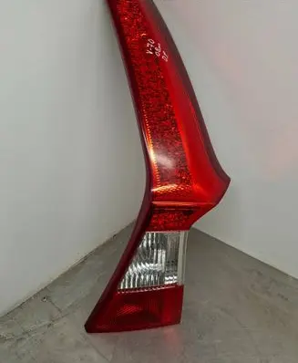 Volvo V70 Tailgate rear/tail lights 30678546 30678548