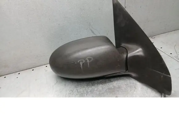Ford Focus Front door electric wing mirror 