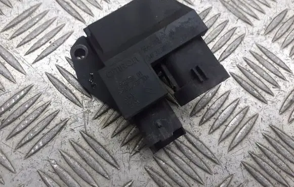 Citroen C2 Coolant fan relay 9662872480