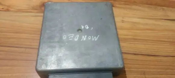 Ford Mondeo Mk III Engine control unit/module 1s7f12a650be pija