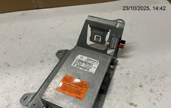 Mercedes-Benz GL X164 Phone control unit/module A2048202085 2048202085 A2044460159