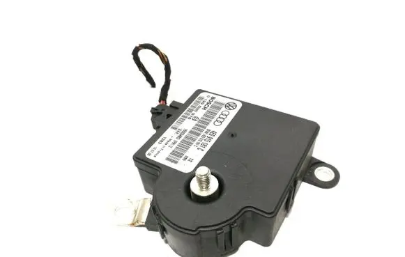 Audi A8 S8 D3 4E Battery control module 4E0915181C 4E0910181C