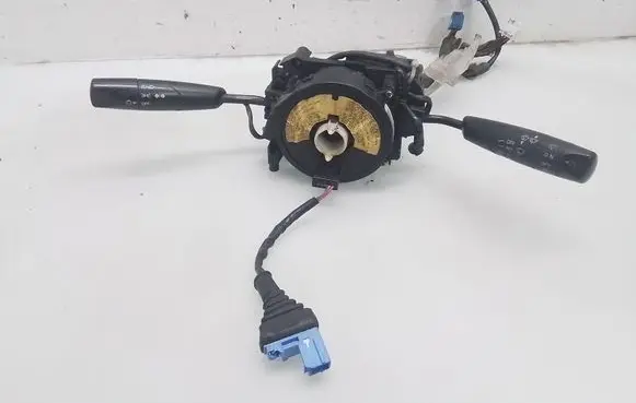 Mazda 626 Wiper turn signal indicator stalk/switch 175018