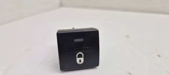Peugeot Partner Central locking switch button 96582880XT