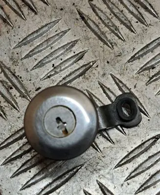Citroen Berlingo Coupe door lock (next to the handle) 