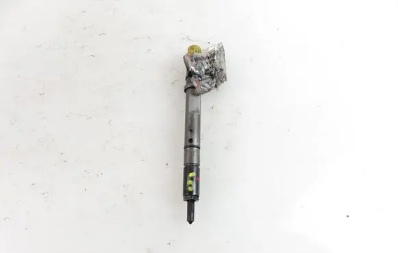 Audi A4 S4 B6 8E 8H Fuel injector 059130201F 0432133795