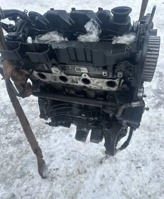 Volvo V70 Engine