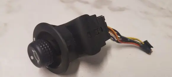 Ford Focus Wing mirror switch 93BG17B676BB