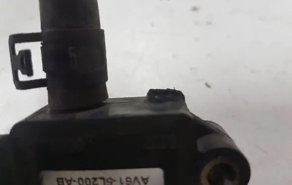 Citroen Berlingo Exhaust gas pressure sensor AV615L200AB