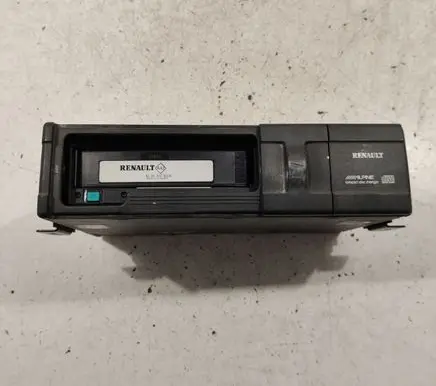 CD/DVD changer