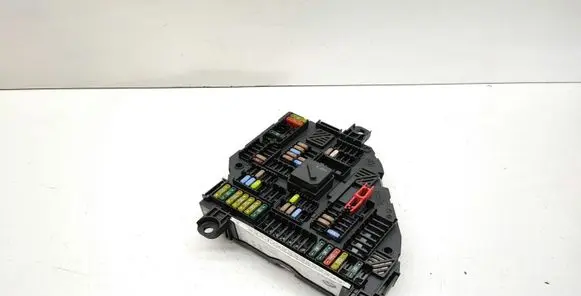 BMW X3 F25 Fuse module 9210860