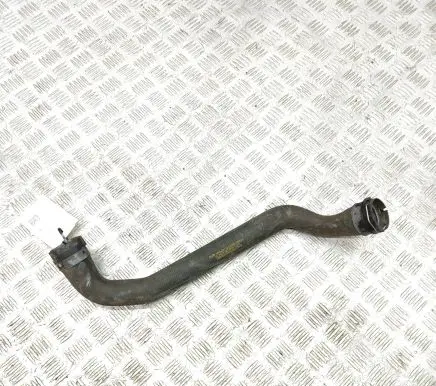 Mercedes-Benz E W213 Engine coolant pipe/hose A2135010182