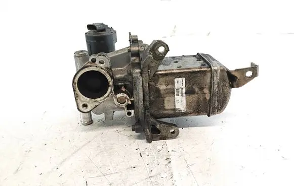 Volvo V40 EGR valve cooler 31422315