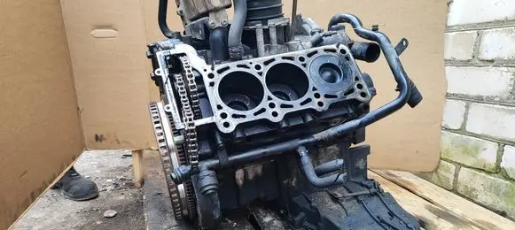 Volkswagen Phaeton Engine block 059103173M