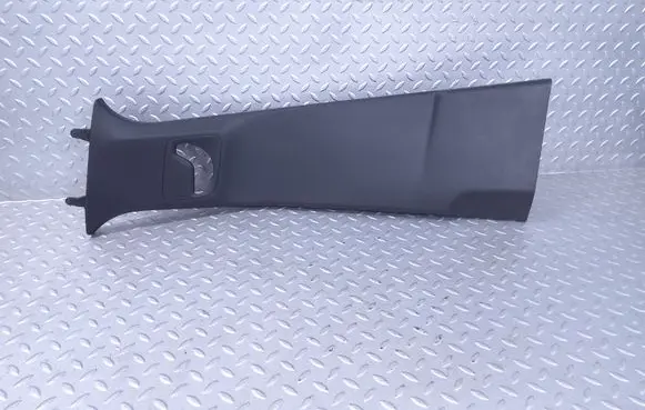 (B) pillar trim (top)