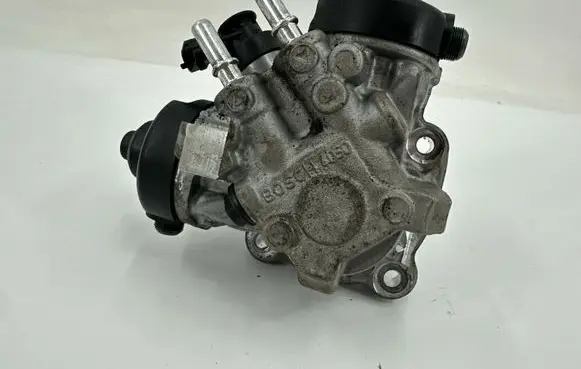 Jeep Grand Cherokee Fuel injection high pressure pump 35022151F