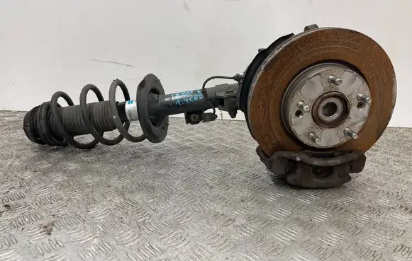 Hyundai ix20 Front wheel hub spindle knuckle