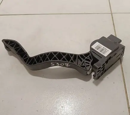 Citroen C4 II Accelerator throttle pedal 9671840280 A05386D01 0280755164