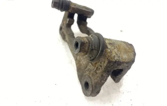 Subaru Outback Brake caliper pad carrier rear 