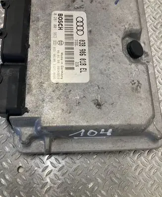 Audi A4 S4 B5 8D Engine control unit/module 038906018EL