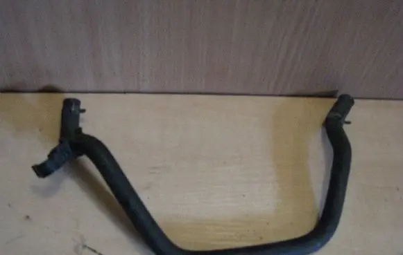 Honda Civic Engine coolant pipe/hose