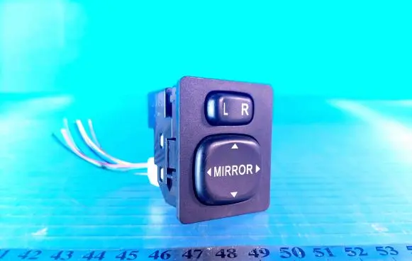 Toyota Auris 150 Wing mirror switch 769746F