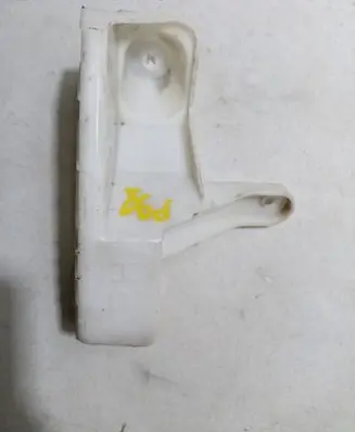 Mazda CX-9 Rear bumper mounting bracket