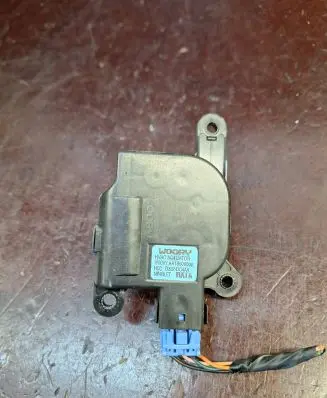 Hyundai Sonata Air flap motor/actuator AA19600000 D332DC4AA
