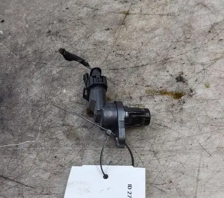 Volvo V60 Camshaft position sensor 8658726 0282103003