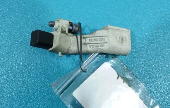 Volkswagen PASSAT B7 Camshaft position sensor 03C906433A IMPRK852366