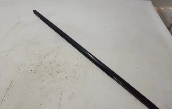 Mercedes-Benz E W213 Front door glass trim molding A2137209604