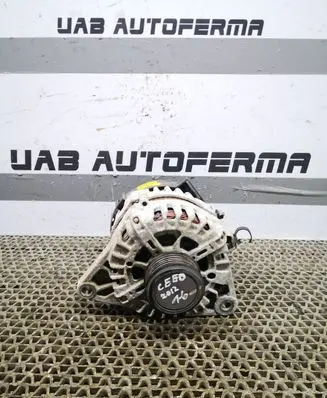 KIA Ceed Generator/alternator 373002A850