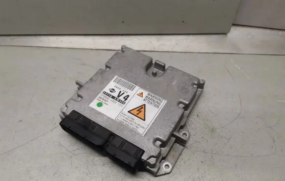 Nissan Primera Engine control unit/module 23710AW406 2758002202