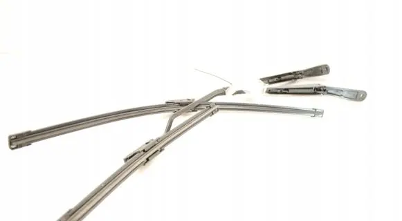 Citroen C3 Front wiper blade arm