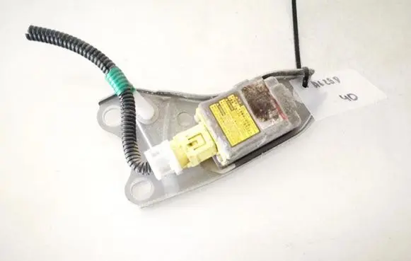 Toyota Avensis Verso Airbag deployment crash/impact sensor 8986044010 89860-44010
